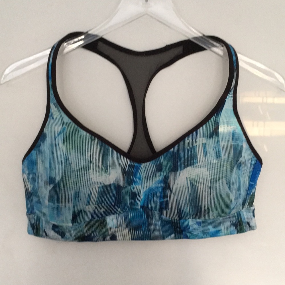 Lululemon sport bra